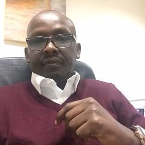 Meet your Posher, Eric boli